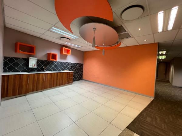 509 m² Office Space