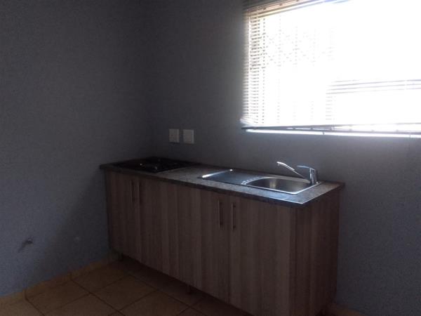 1 Bedroom Garden Cottage