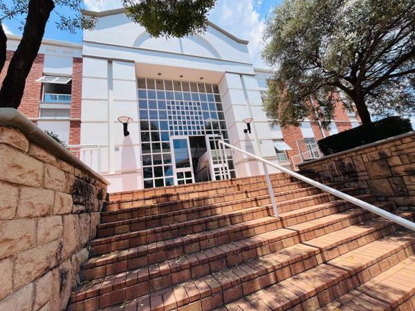 425  m² Commercial space