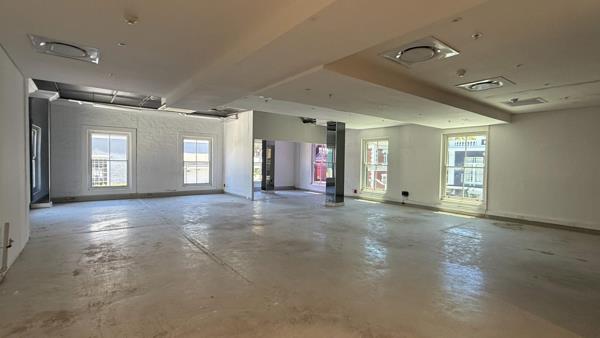 190  m² Office Space