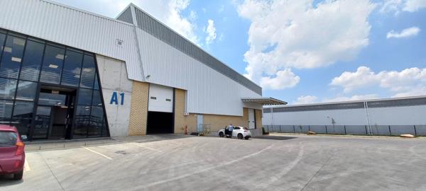 3 530  m² Industrial space