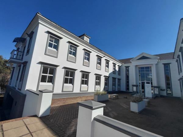 281  m² Commercial space