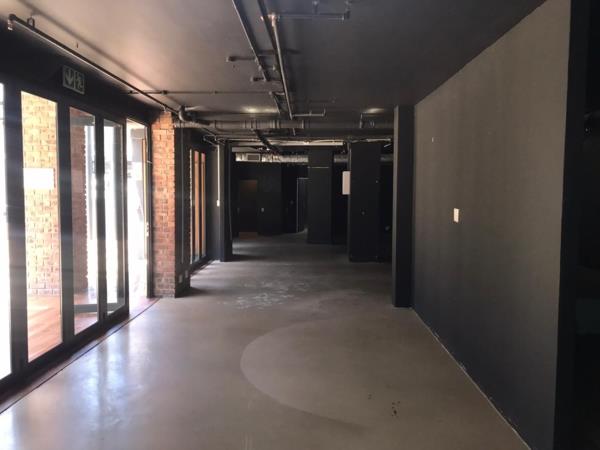 177  m² Commercial space