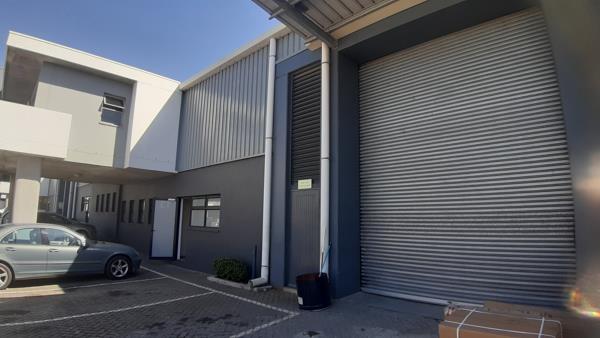 606  m² Commercial space