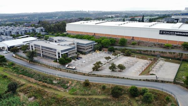 7 296 m² Commercial space