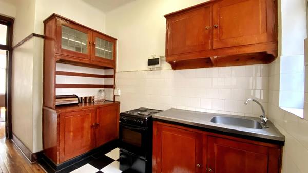 Studio Apartment