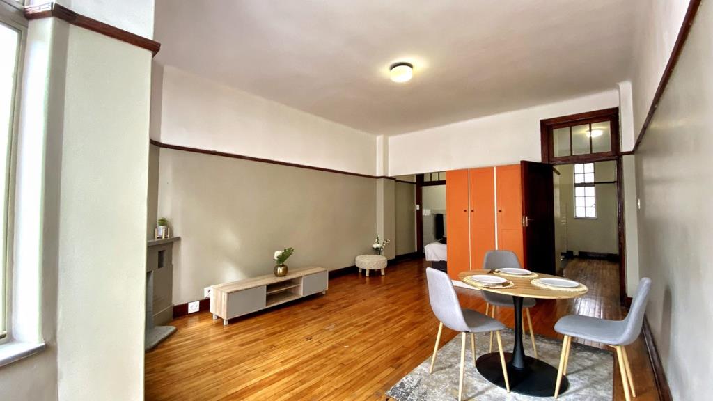 Studio Apartment