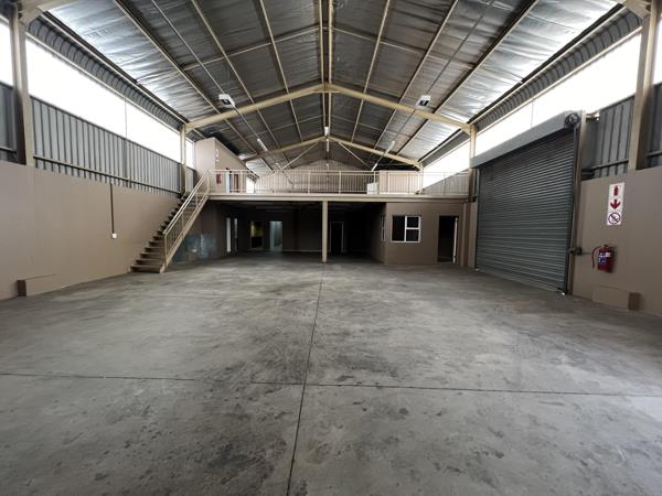 225  m² Industrial space