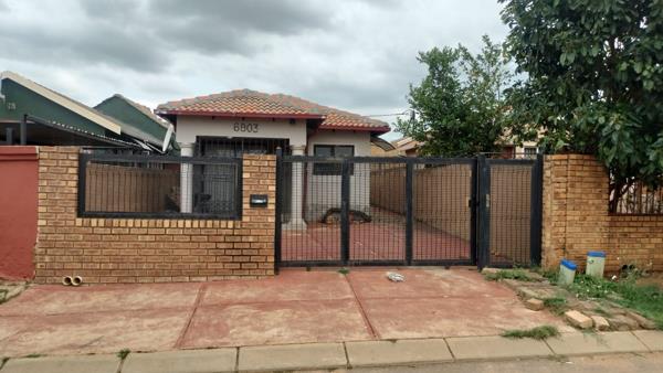 2 Bedroom House