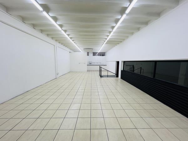 250  m² Commercial space