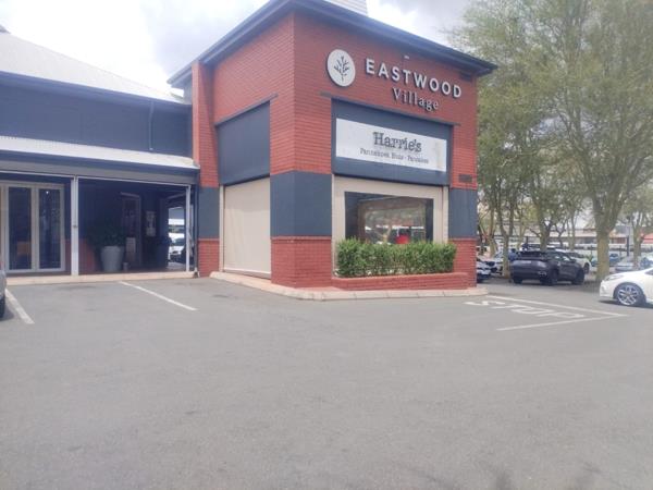 525  m² Retail Space