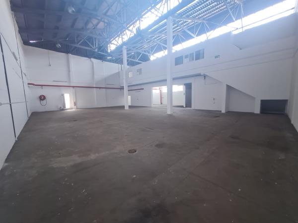 490  m² Industrial space