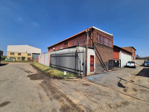 1 200 m² Industrial space