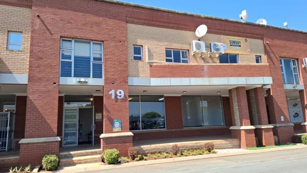 676  m² Industrial space