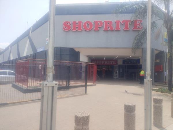 200  m² Retail Space