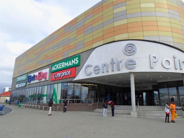 56  m² Retail Space