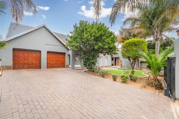 7 Bedroom House