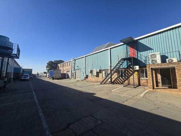 1 007  m² Industrial space