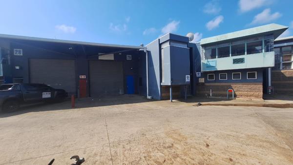 745 m² Industrial space