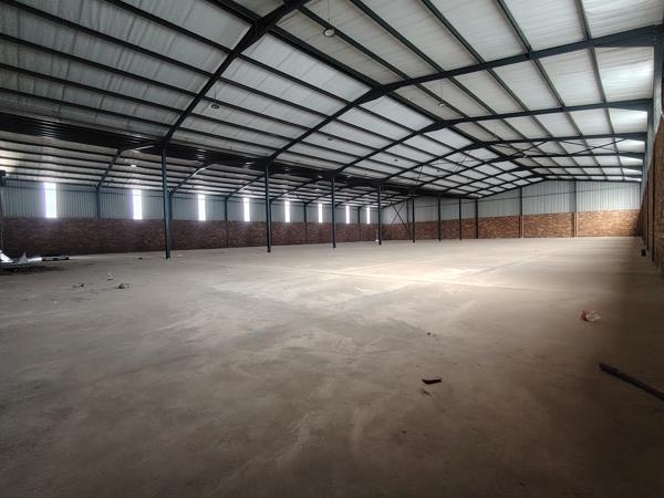 1 633  m² Industrial space