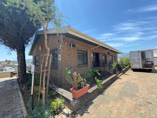 190 m² Commercial space