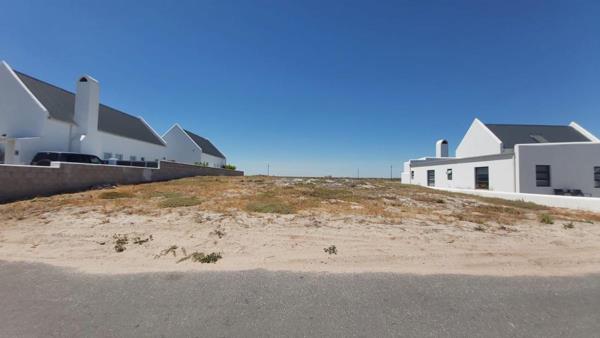 800 m² Land