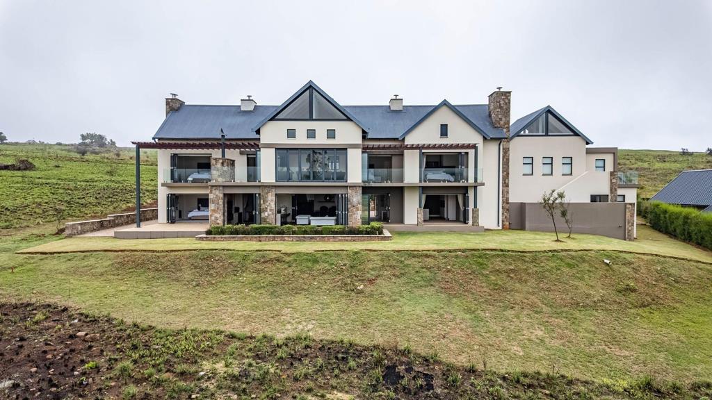 7 Bedroom House
