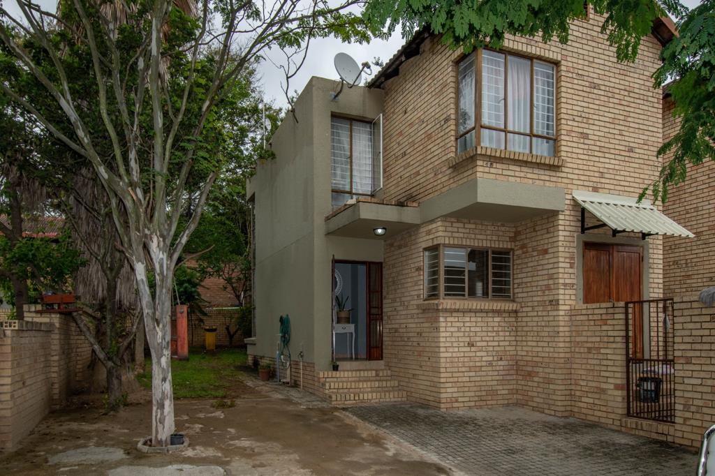 3 Bedroom Townhouse