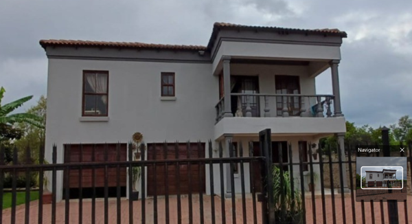 6 Bedroom House
