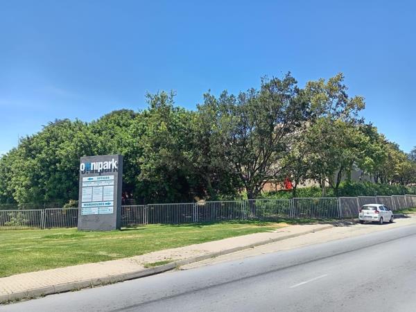 3 887  m² Commercial space