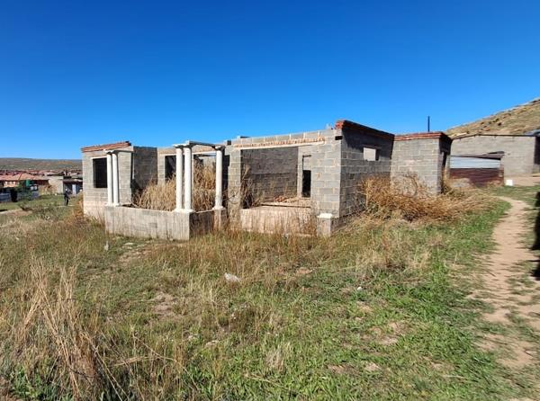 900 m² Land