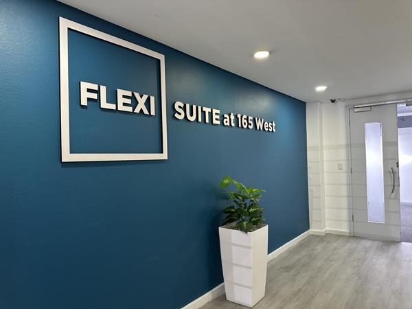 43  m² Commercial space