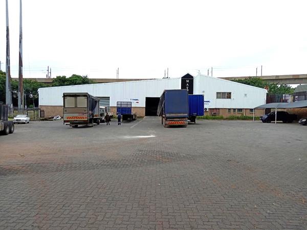 2 058  m² Industrial space