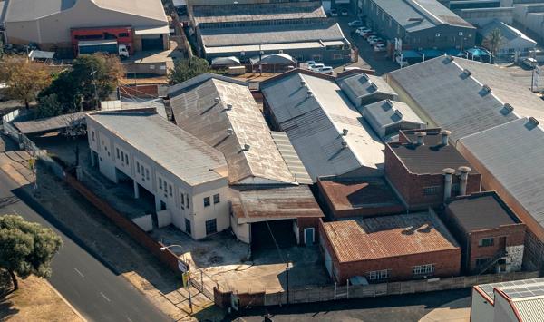 2 707 m² Commercial space