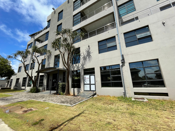 120  m² Commercial space