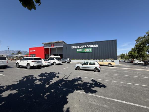 2 500  m² Commercial space