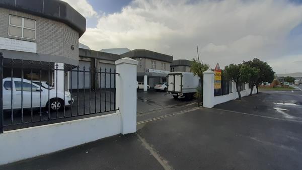 393  m² Industrial space