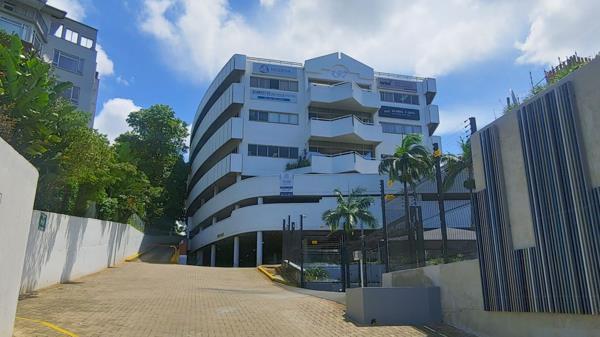 130  m² Office Space