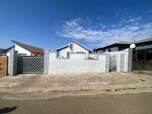 2 Bedroom House