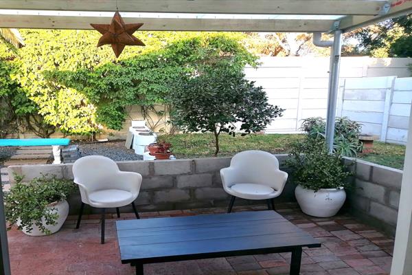 1 Bedroom Garden Cottage