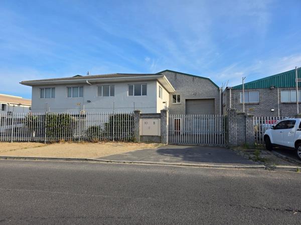 470  m² Industrial space