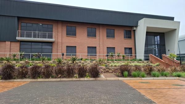 2 230  m² Industrial space