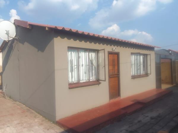 2 Bedroom House