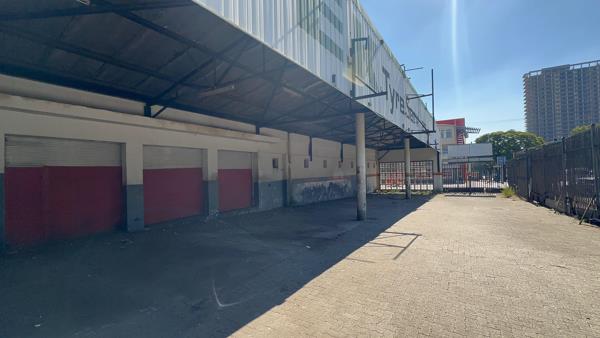 2 216 m² Commercial space