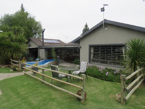 5 Bedroom House