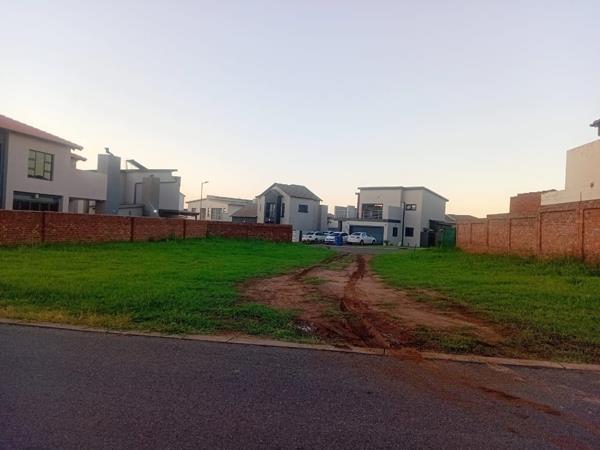 502 m² Land