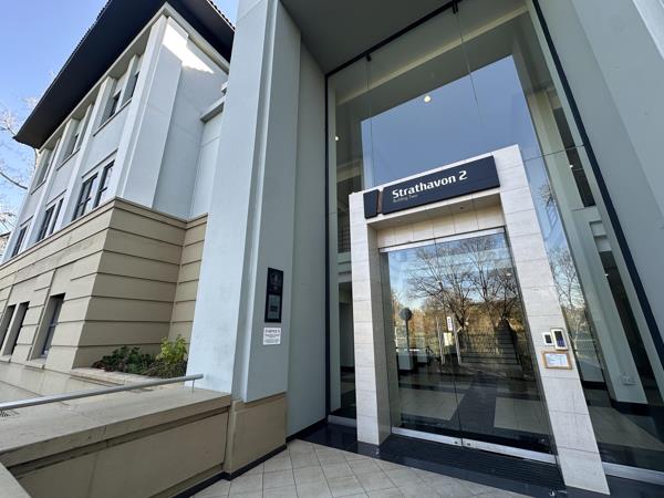 276  m² Commercial space