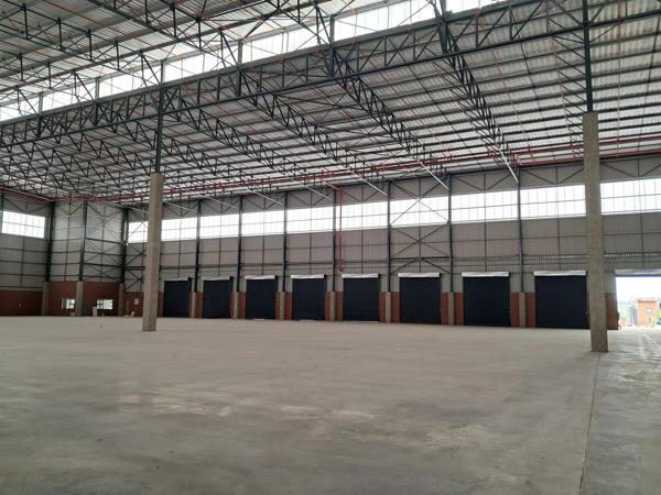 7 731  m² Commercial space