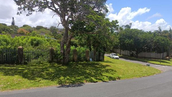 1 774 m² Land