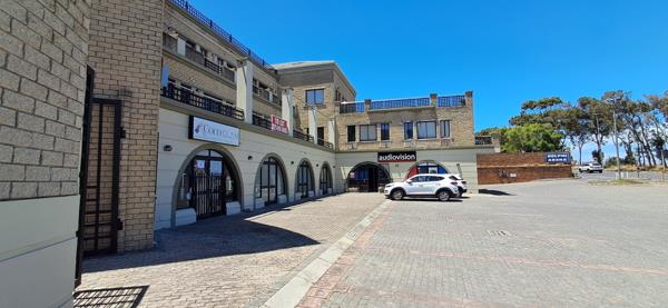 190  m² Retail Space